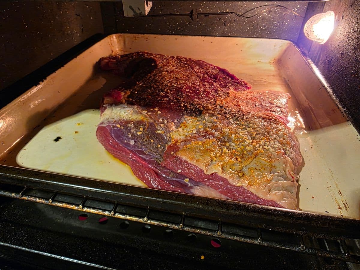 バシオ・アル・アサドール（牛フランクの炭火焼き）