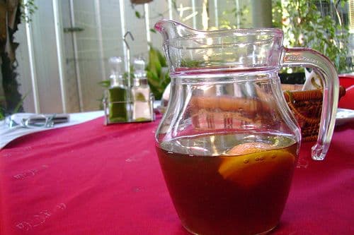 チチャ・デ・マイス（トウモロコシの発酵酒）