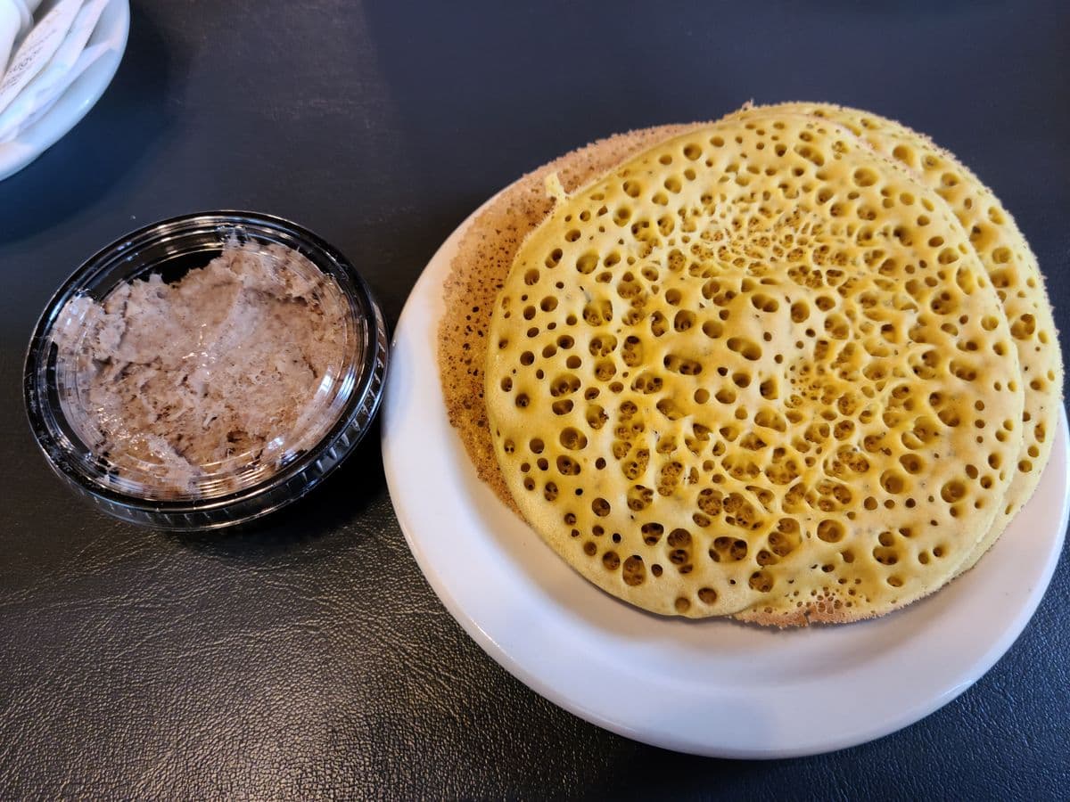 プロワイ（アカディアそば粉パンケーキ）