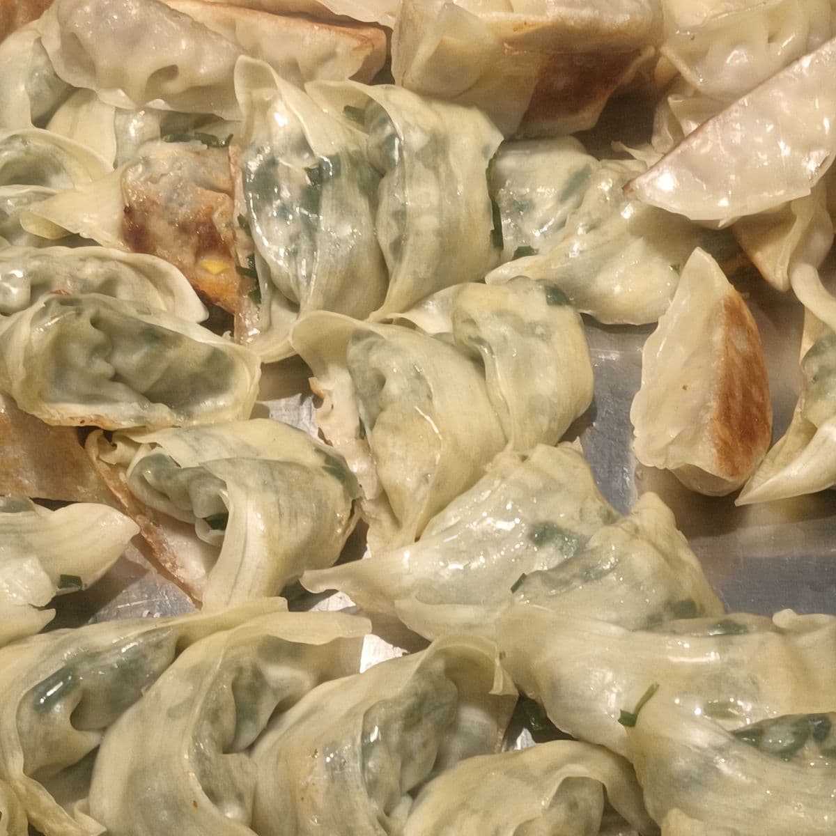 鍋貼（グオティエ・焼き餃子）