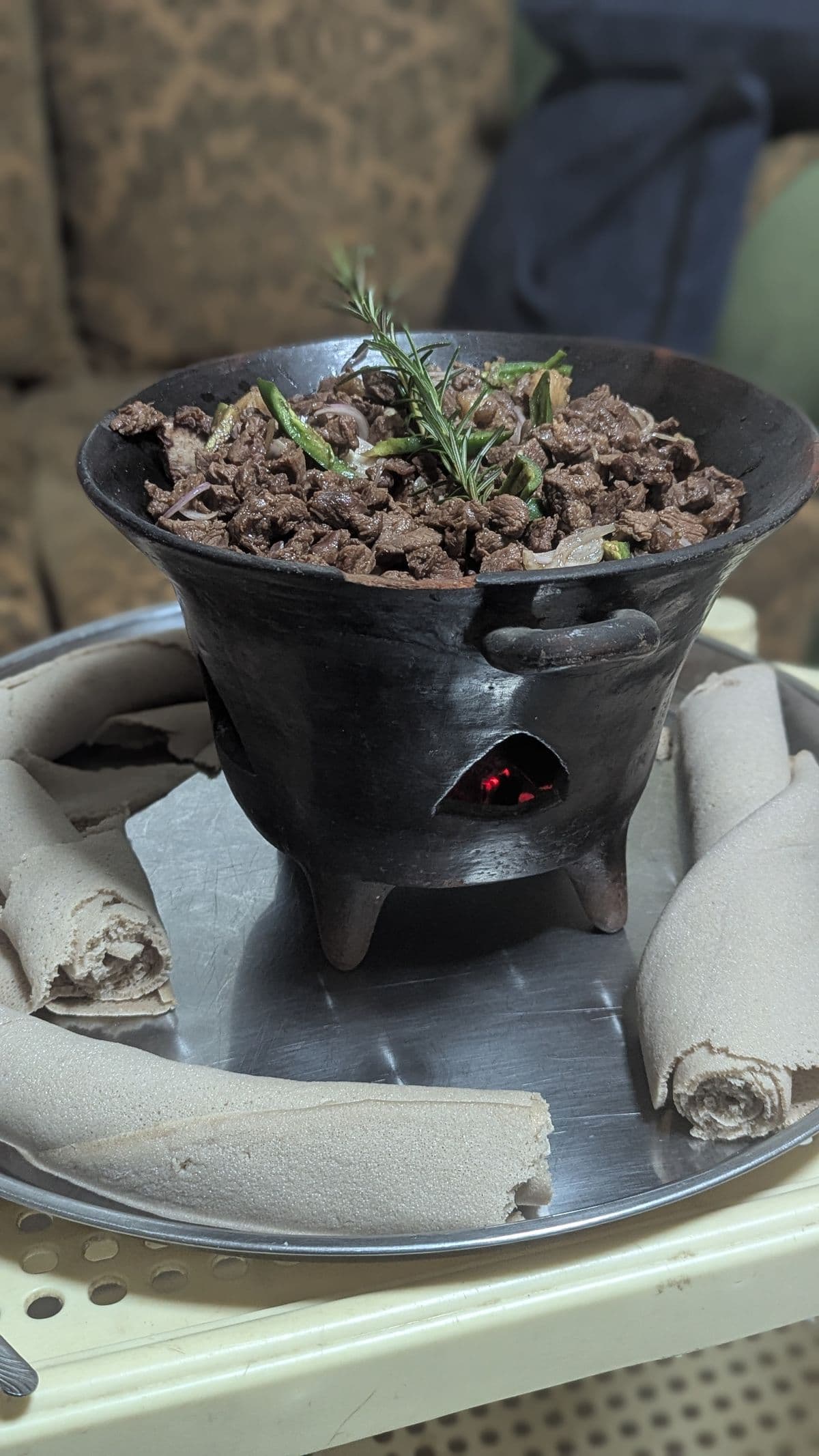 イェスガ・ティブス