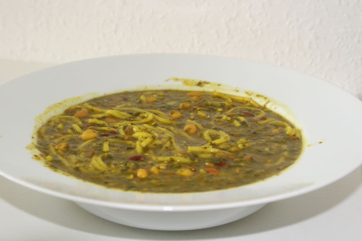 アーシュ・レシュテ