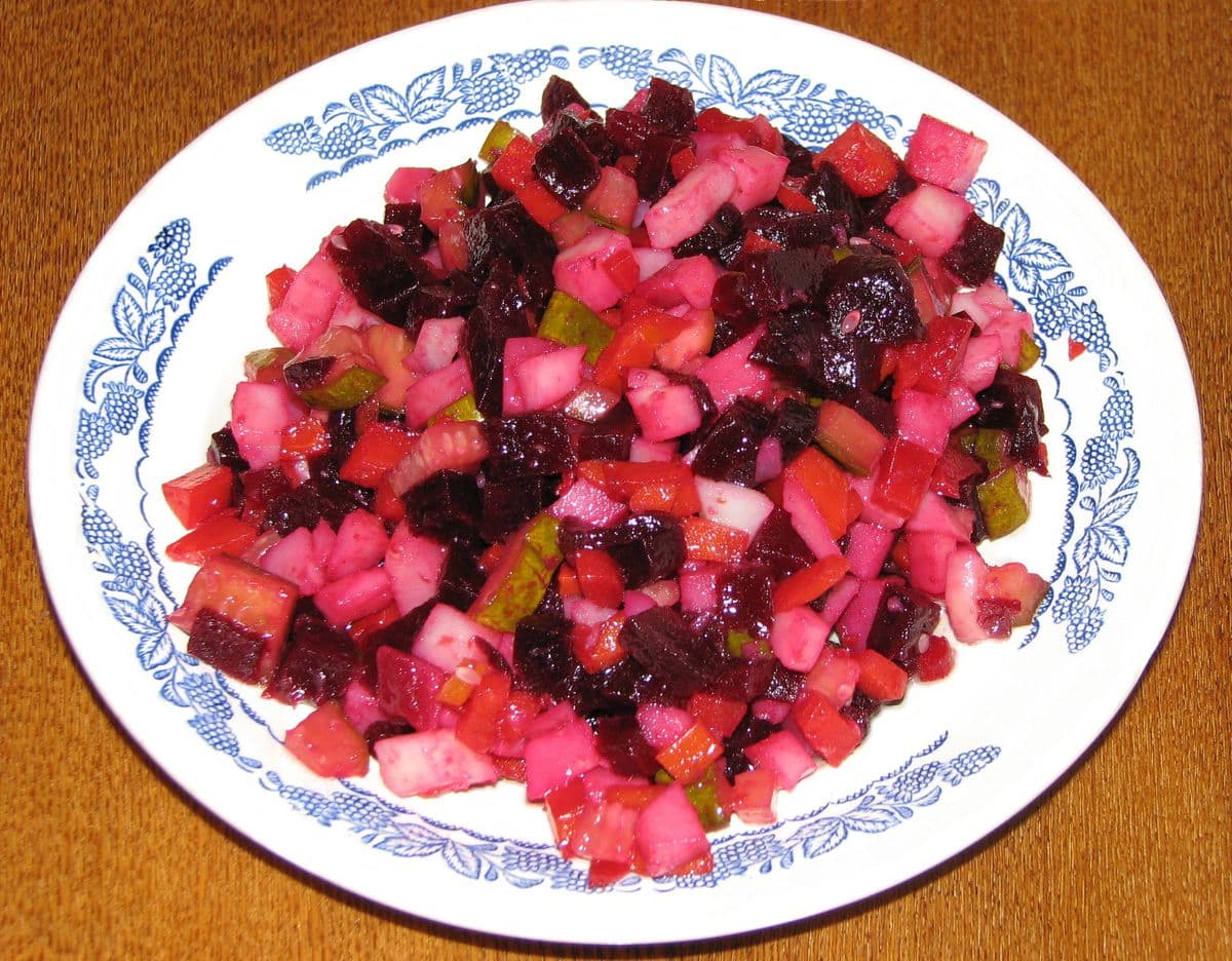 ヴィネグレット（ビーツ入りサラダ）