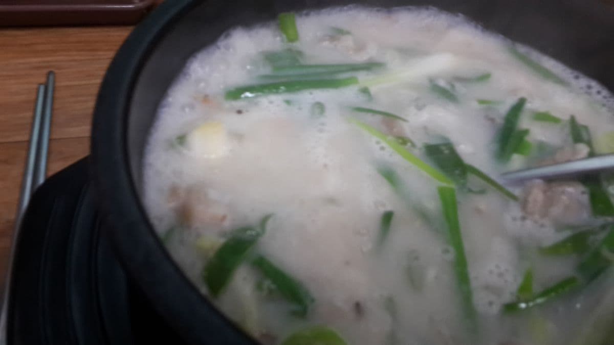 スンデグク（スンデスープ）