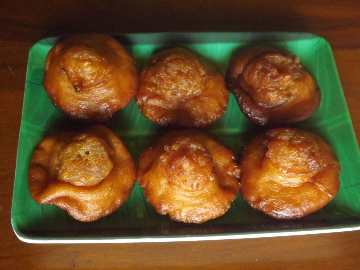 カウン（オイルケーキ）