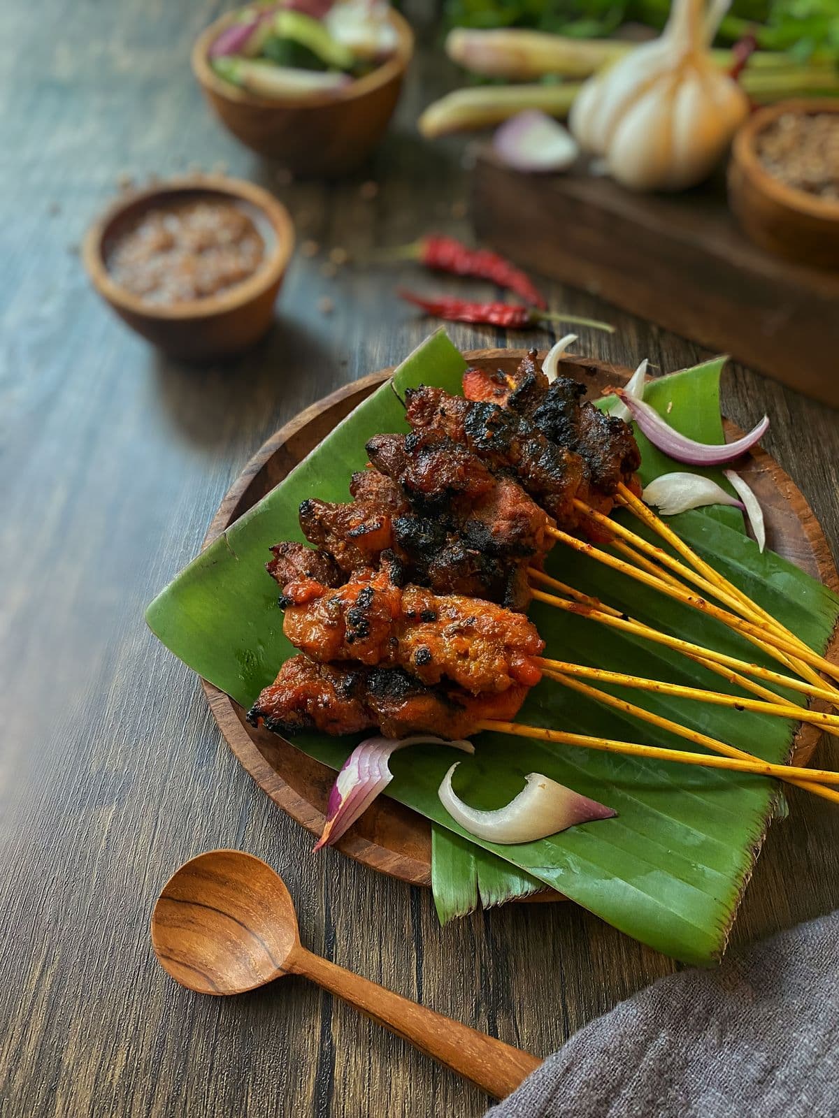 ムーサテ（豚の串焼き）