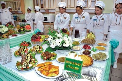 チェクディルメ（羊肉と野菜の煮込み）