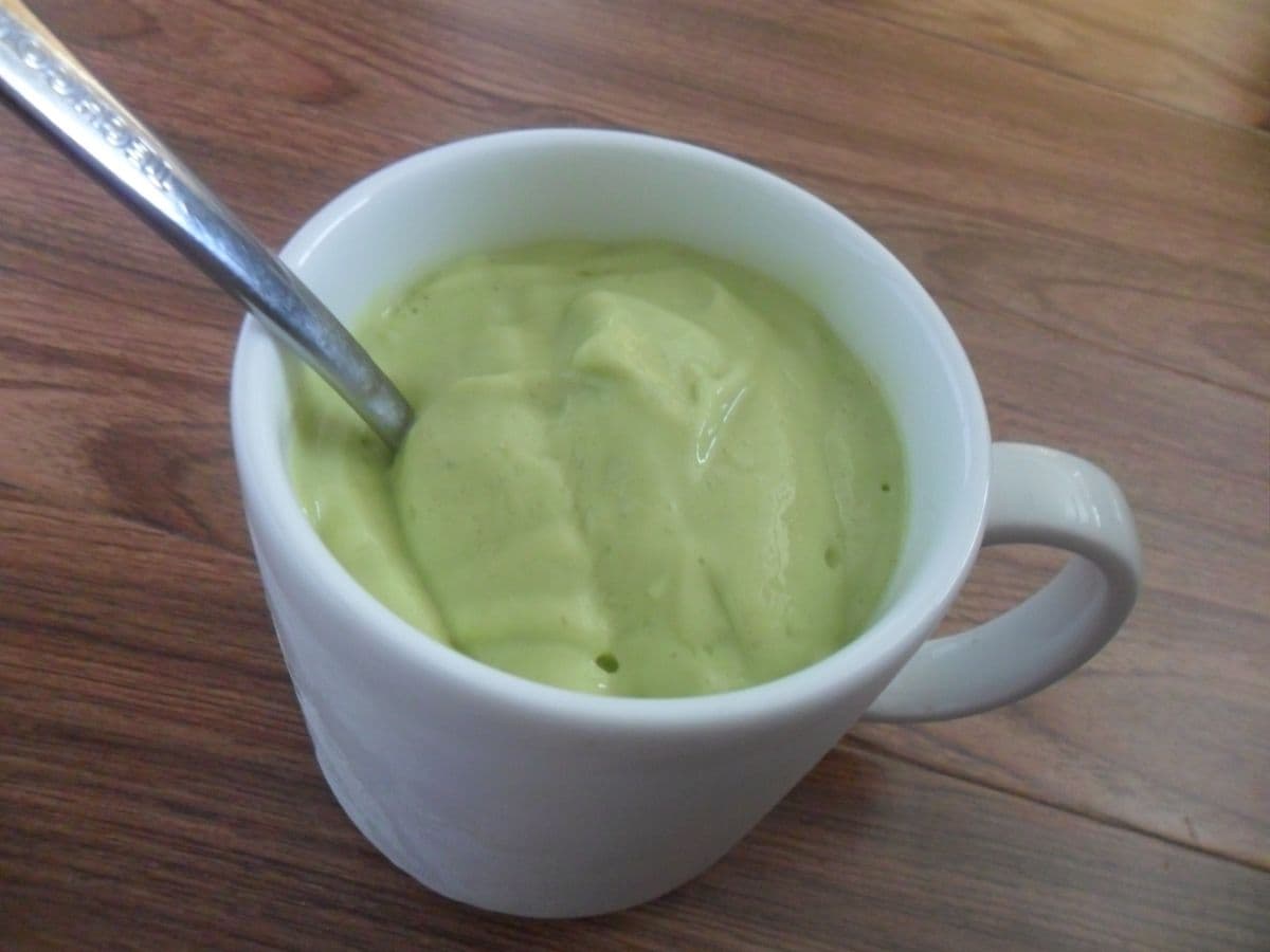 シン・トー・ボー（アボカドスムージー）