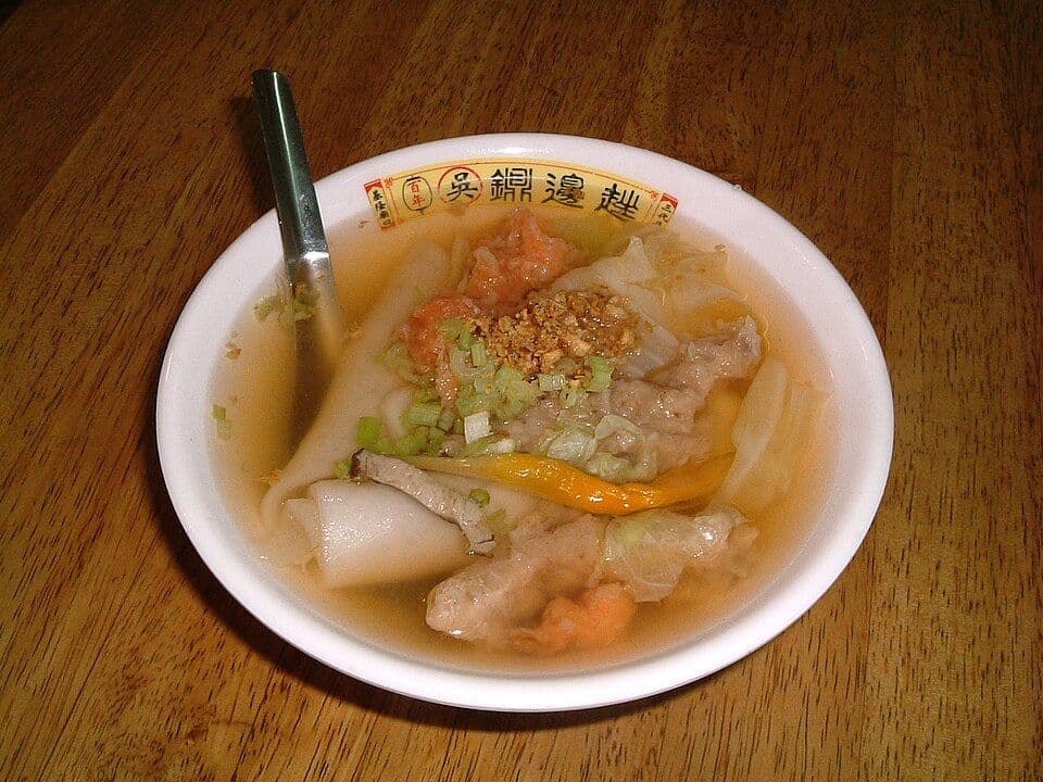 ディンビェンツォ(米粉スープ)