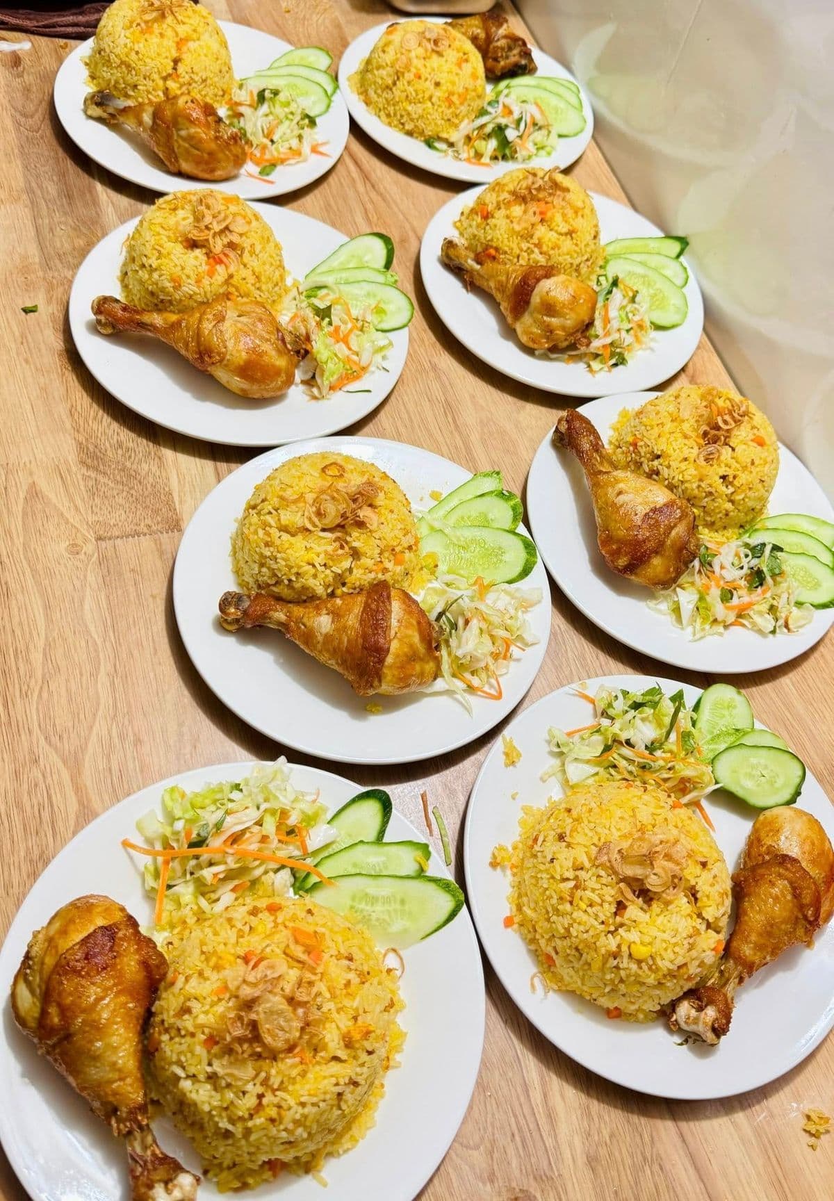 コム・ガー・ホイアン(ホイアンのチキンライス)